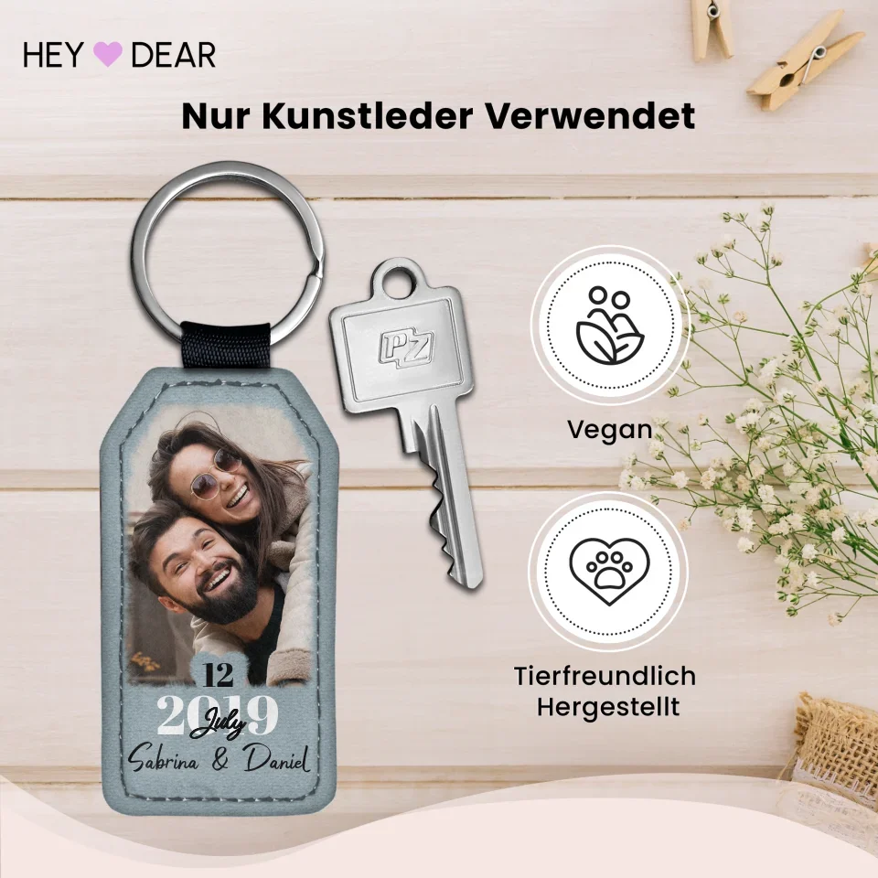 Keychain_Amazonmockup3_Vertical