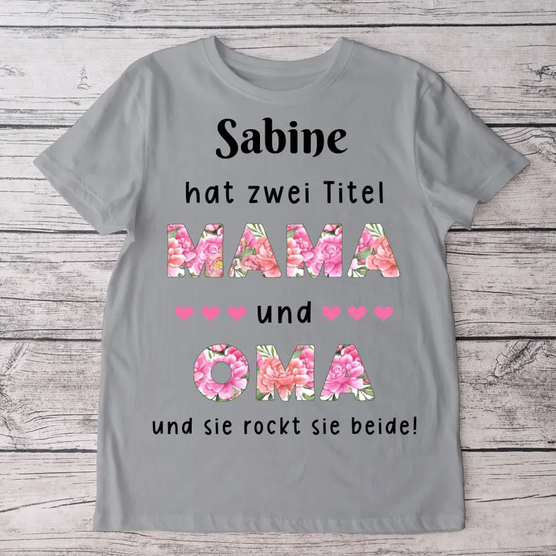 Zwei Titel - Personalisiertes T-Shirt