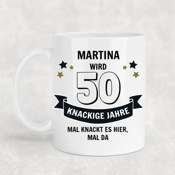 Mal knackt es hier, mal da - Personalisierte Tasse